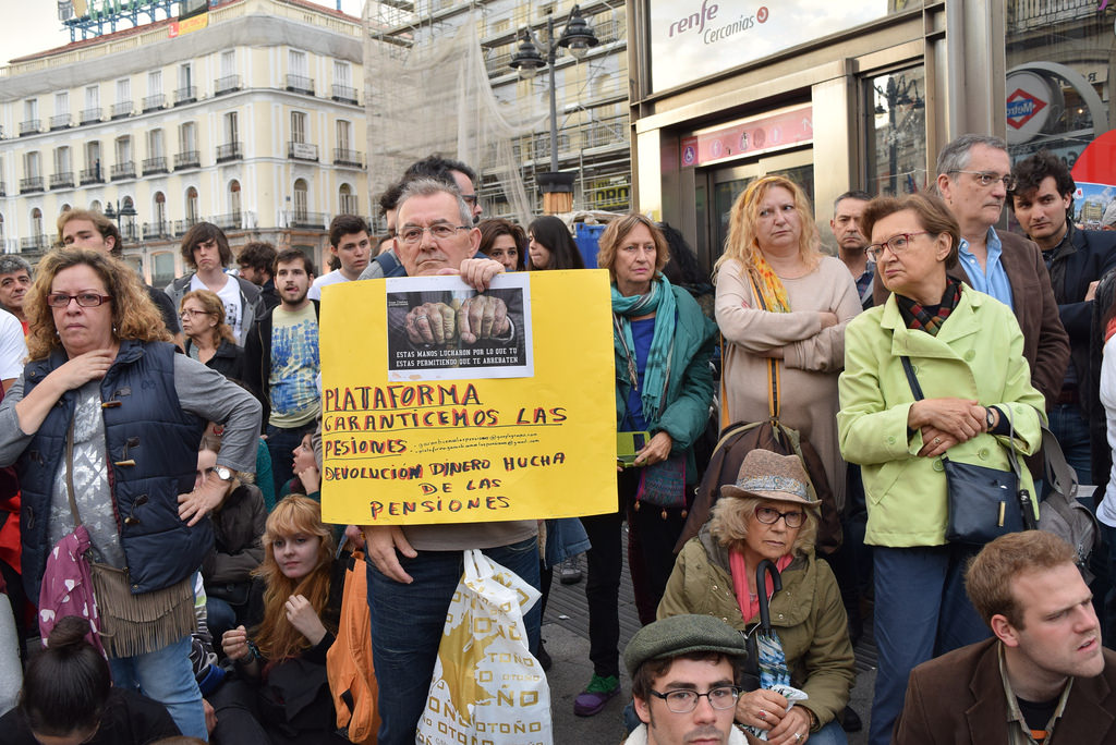 Manifestación Sol de la Plataforma Garanticemos las Pensiones